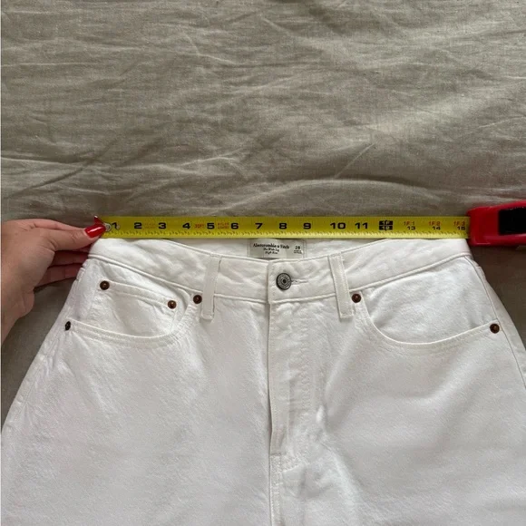 Abercrombie & Fitch Cream Wide Leg Jeans - Picture 6 of 6